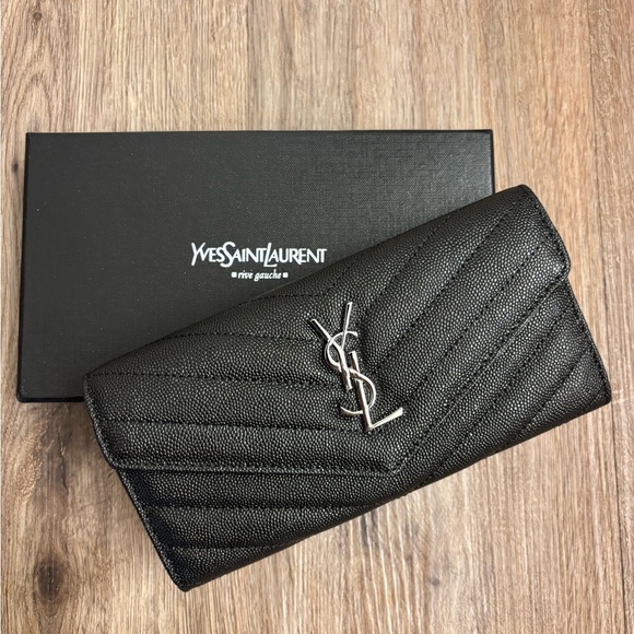 Yves Saint Laurent Black Quilted Clutch with Silver Logo - Picture 1 of 2